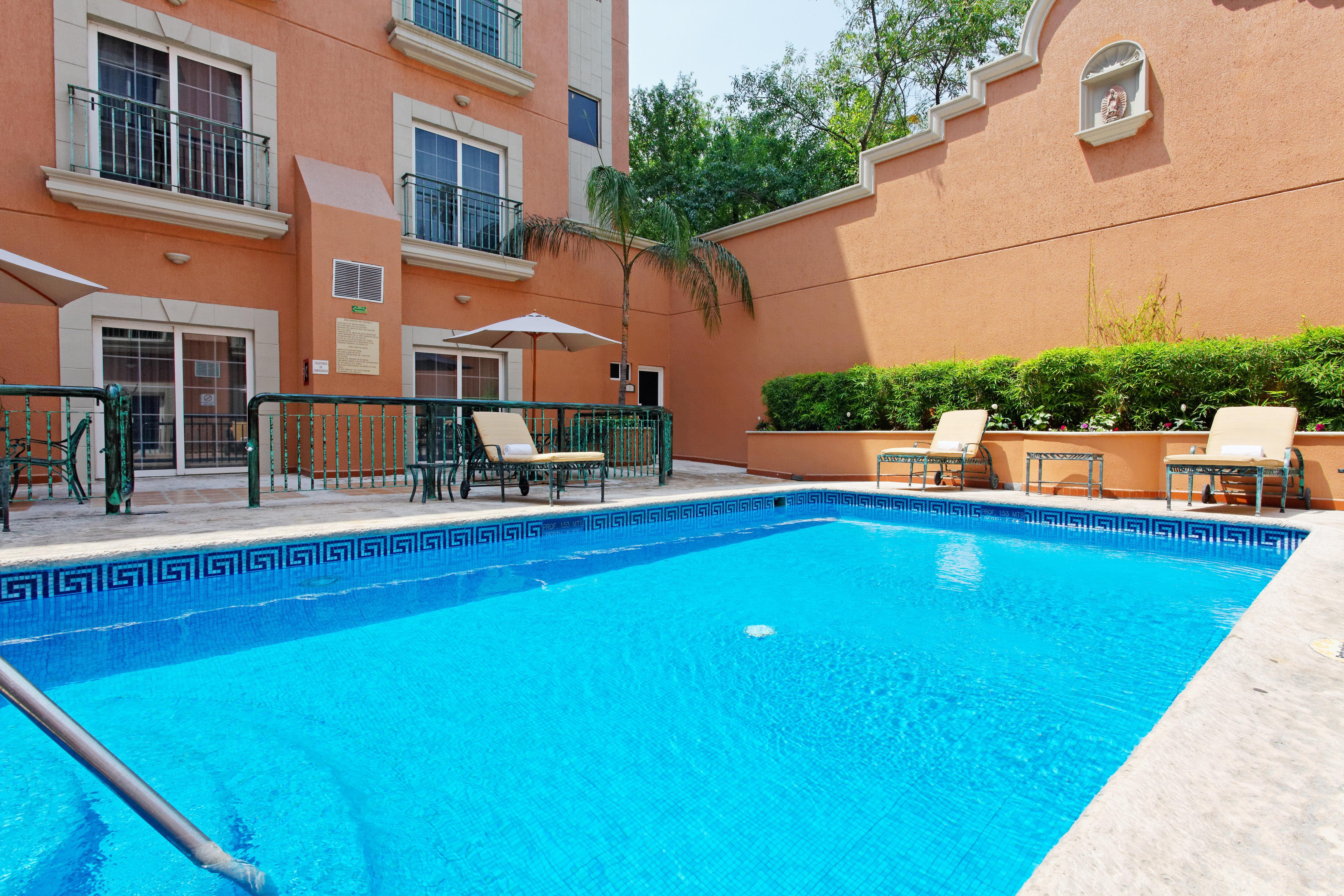 Holiday Inn Express Monterrey Galerias-San Jeronimo By Ihg Zewnętrze zdjęcie