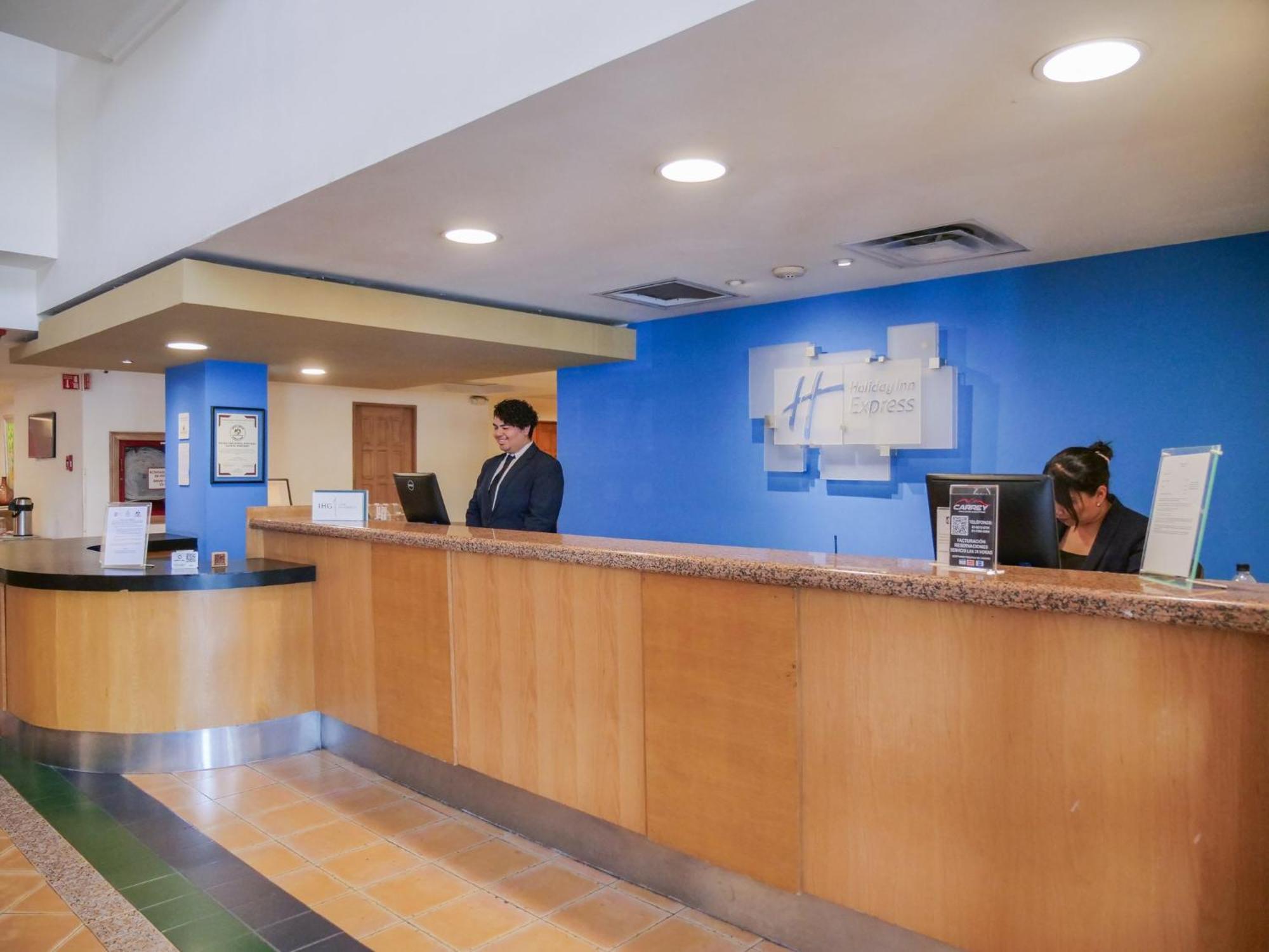 Holiday Inn Express Monterrey Galerias-San Jeronimo By Ihg Zewnętrze zdjęcie