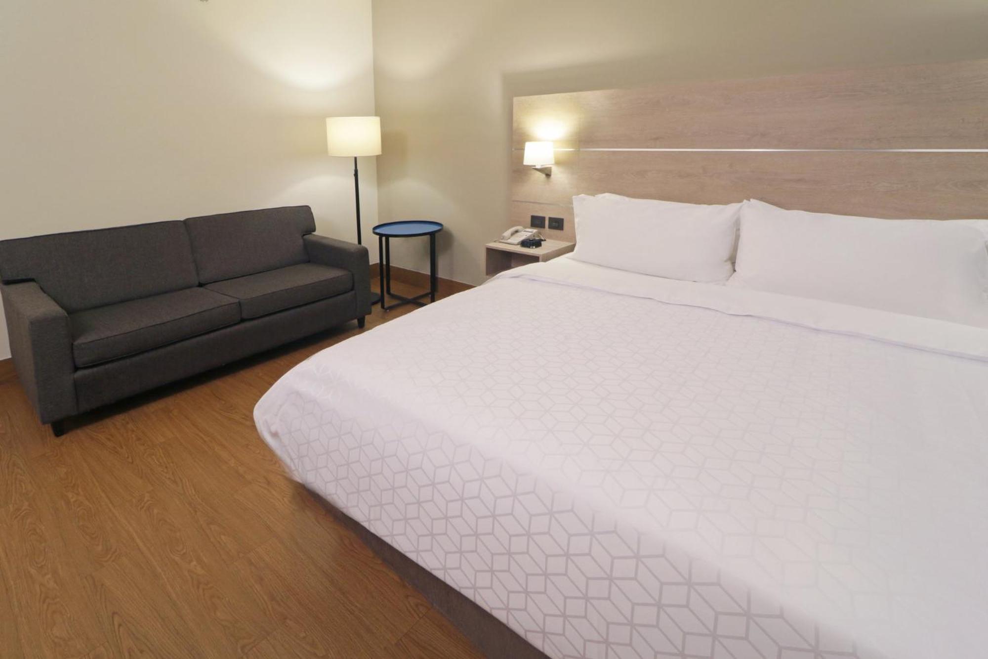 Holiday Inn Express Monterrey Galerias-San Jeronimo By Ihg Zewnętrze zdjęcie
